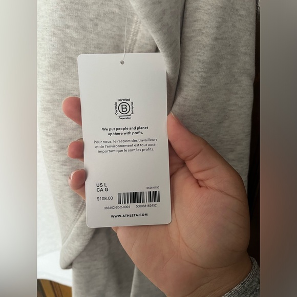 NEW! Athleta Cozy Karma Asym Pullover in “Toasted Brown Heather”looks white/tan. - Picture 9 of 9